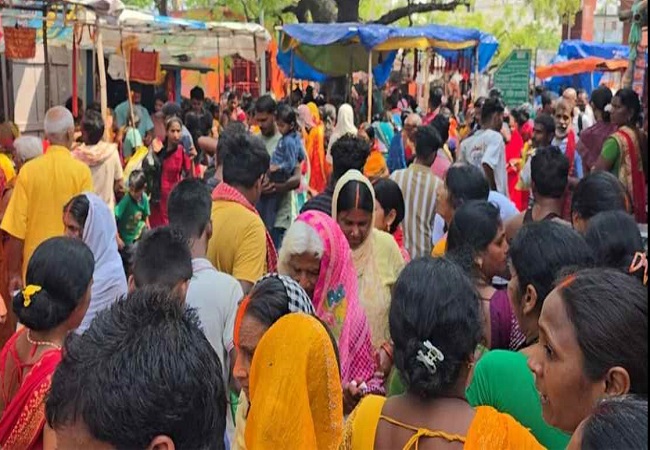 اپڈیٹ :بہار: نالندہ ضلع کے ماتا شیتلا مندر میں بھگدڑ سے 8 افراد کی موت،  وزیراعظم اور وزیراعلیٰ کا اظہار تعزیت